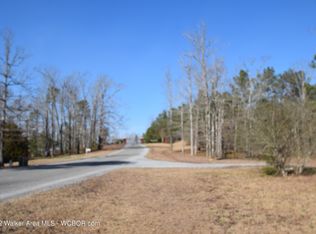 56 Peninsula Way, Houston, AL 35572