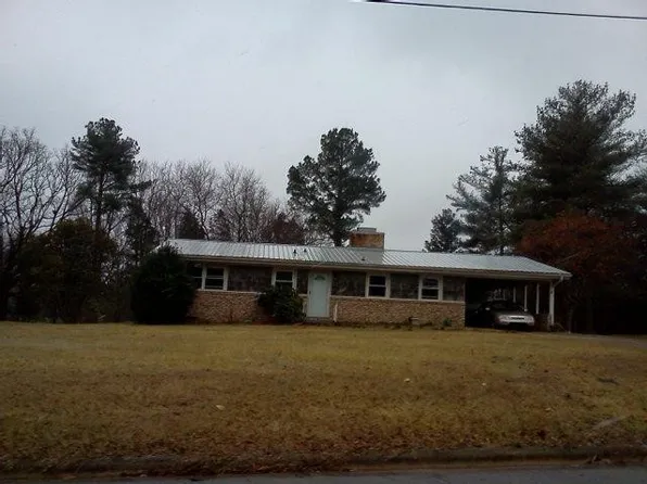 118 Lakeview Cres, Thomasville, NC 27360