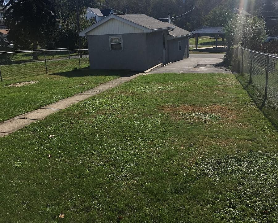 Rear parking