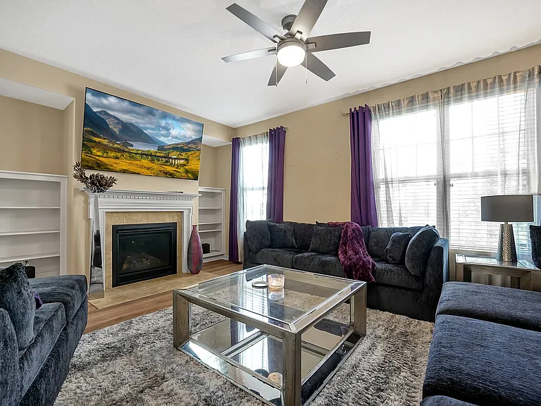 4131 Kinnia Dr — Photo 7
