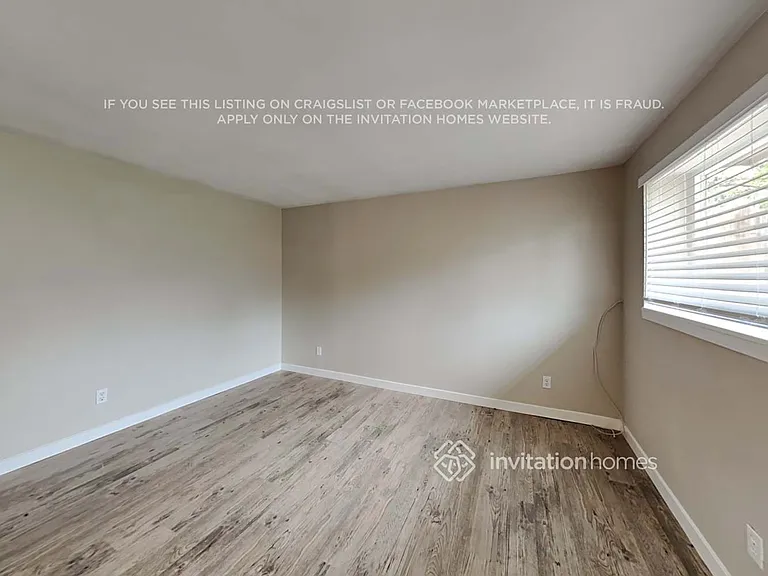 2557 S Memphis Way — Photo 5
