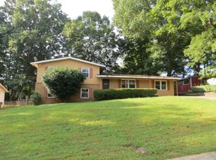 4124 Green Oak Dr, Doraville, GA 30340