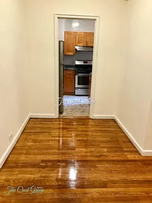 Rented by The Crest Group | media 18