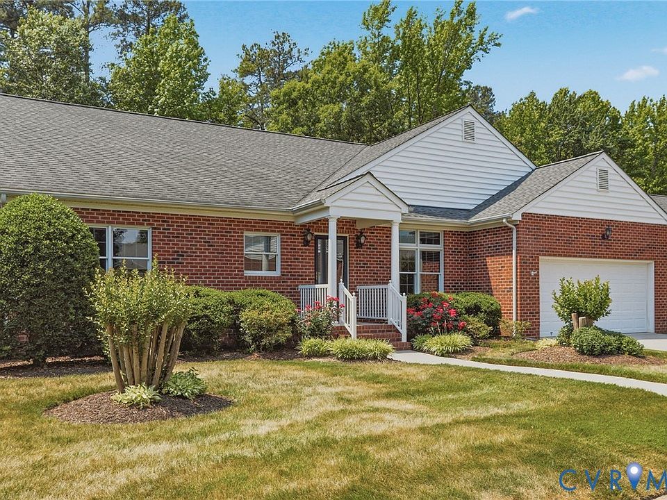 1st image of 5913 Village Lake Ct