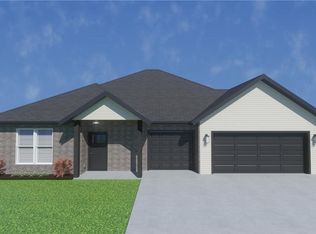 4790 Cowboy St, Springdale, AR 72762