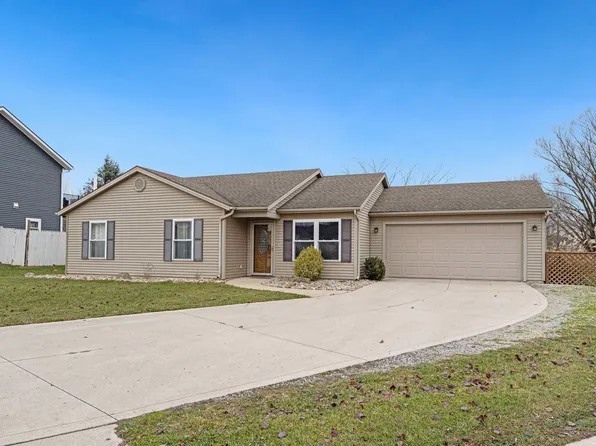 504 Kathryns Ct, Kendallville, IN 46755