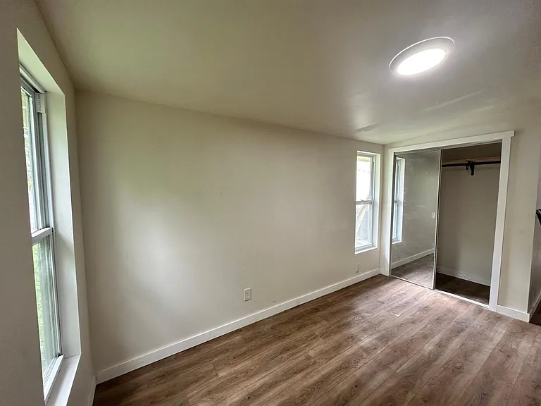 3618 Drexel St — Photo 75