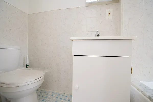 Rented by Nolita Group | media 8