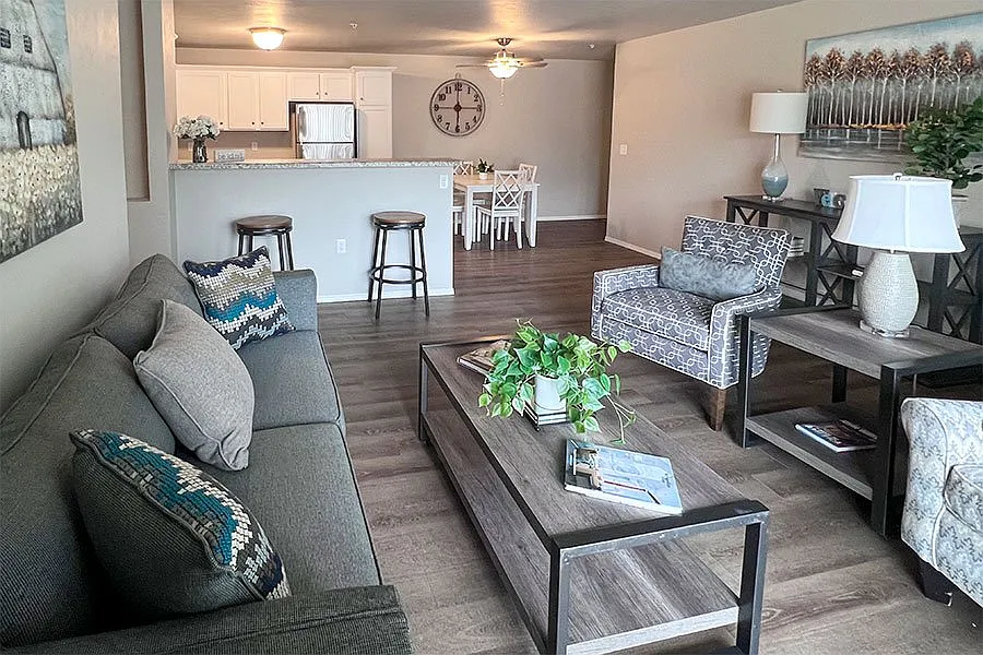 PRAIRIE VIEW ESTATES — Photo 4