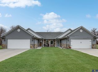 3811 Frederick St, Lincoln, NE 68504