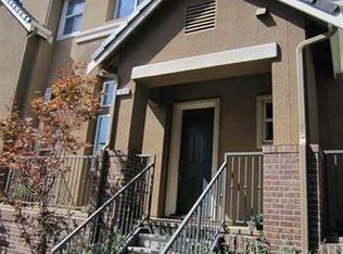 1070 Tourmaline Ter, Union City, CA 94587