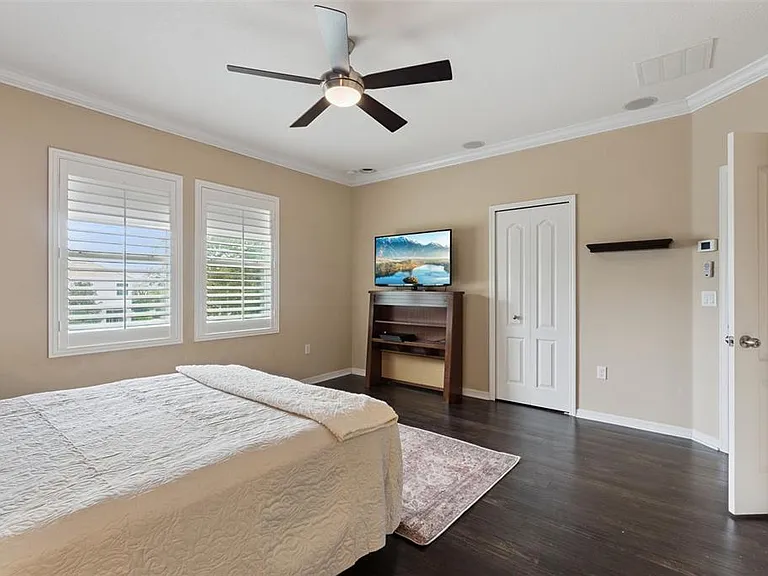 9194 Shepton St — Photo 21