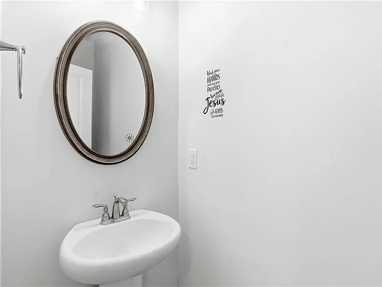 79 Lantana Xing — Photo 19