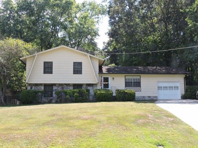 1st image of 1232 Hickory Wood Dr NE