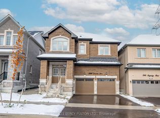 1144 Skyridge Blvd, Pickering, ON L1X 0M4