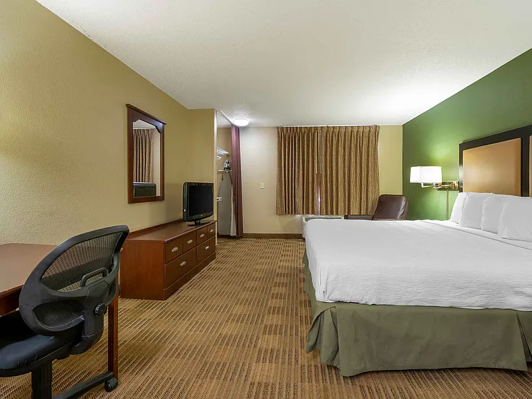 Studio Suite - 1 King Bed