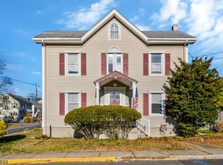 38 W Johnston St, Washington Boro, NJ 07882