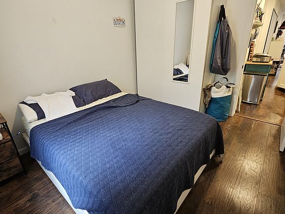 5th image of 2833 38th St #1