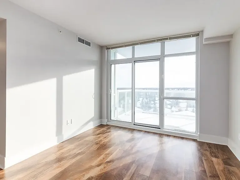 2160 Paliswood Rd SW — Photo 13