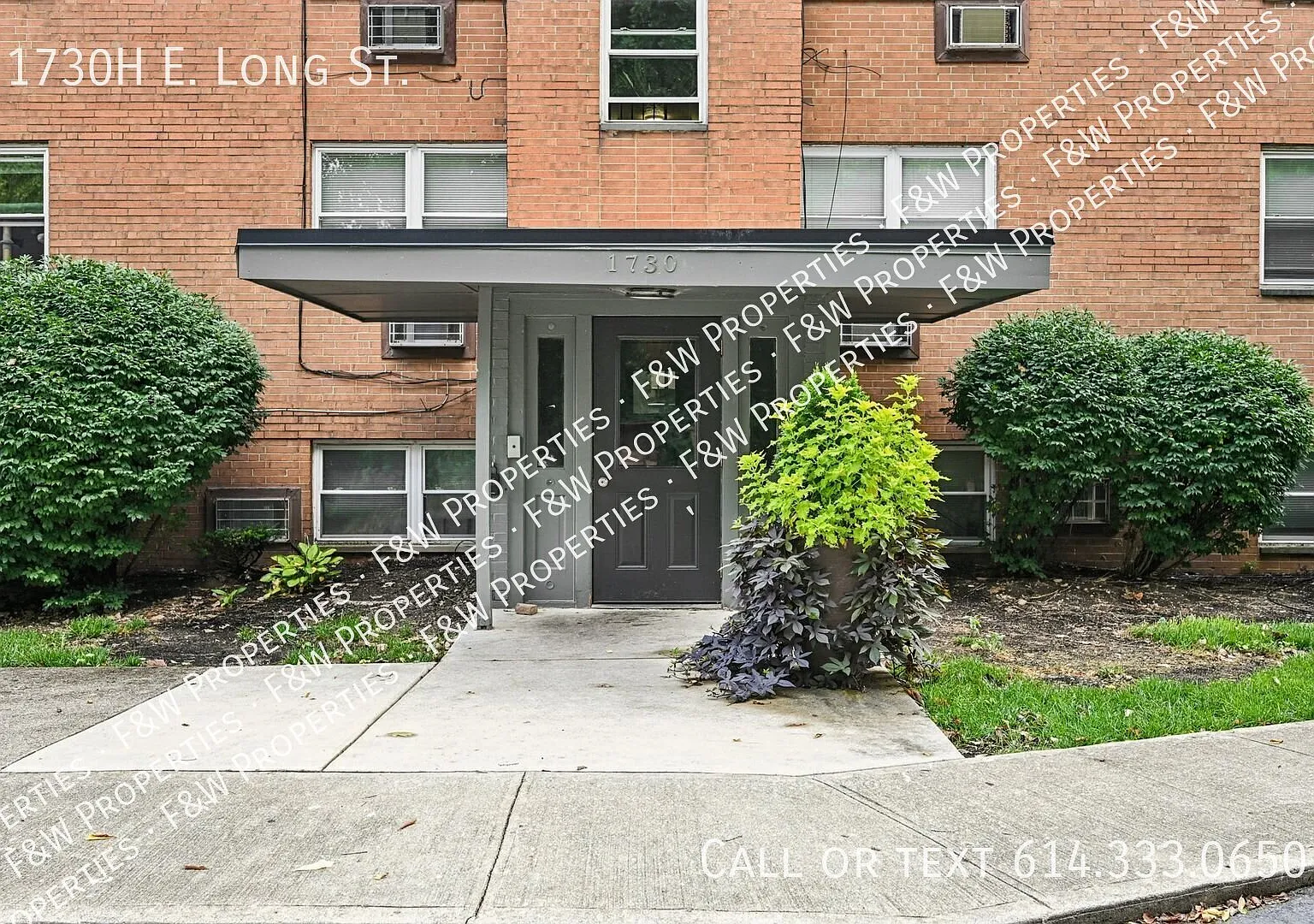 Spacious 2BR in Woodland Park Walk to Franklin Park! — Photo 4