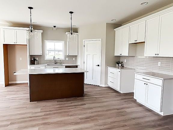 5th image of 1502 Prairie Dr