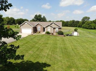20012 S Stockman Rd, Belton, MO 64012