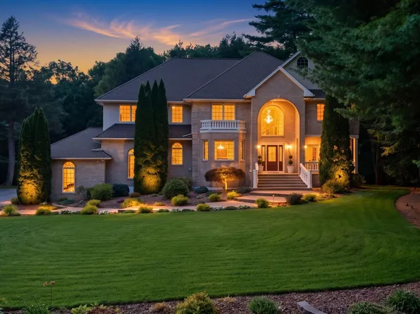 168 Southwood Dr, Ludlow, MA 01056