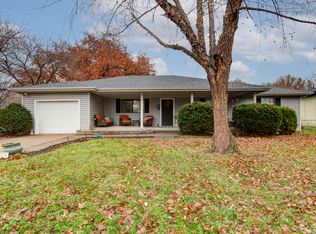 718 Evergreen Ave, Nixa, MO 65714