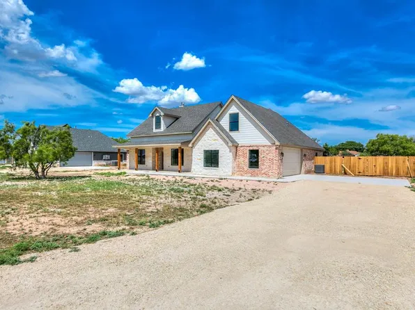 210 Calypso Ln, San Angelo, TX 76905