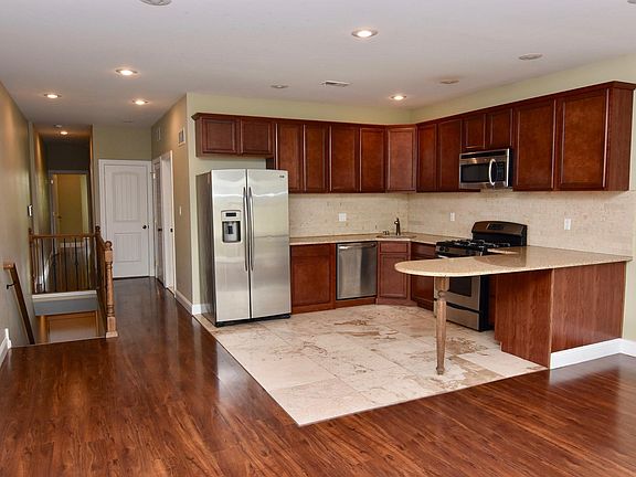 2nd image of 417 N Preston St #3C