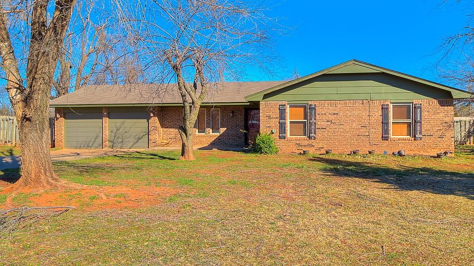 1st image of 1923 W Rose Oak Dr