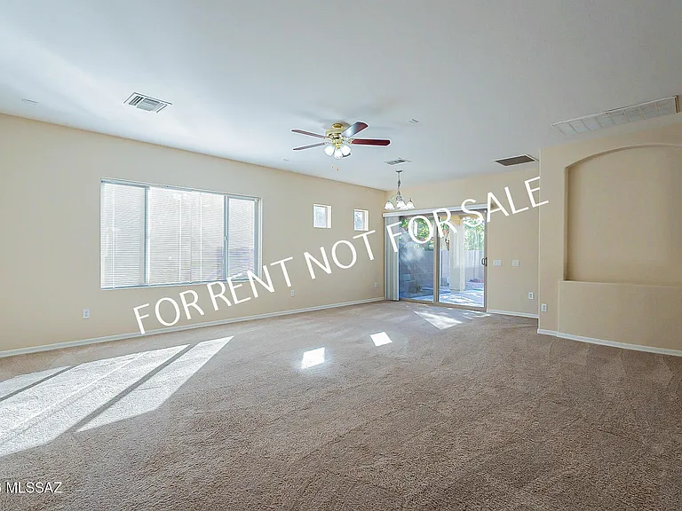 6070 S Wych Elm Pl — Photo 5