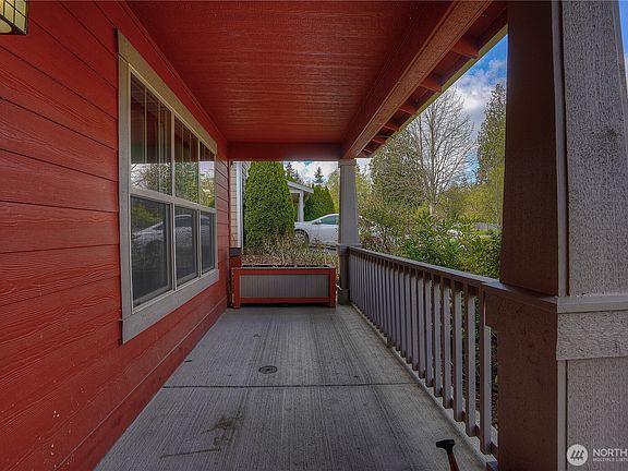 3rd image of 18725 19th Avenue Ct E