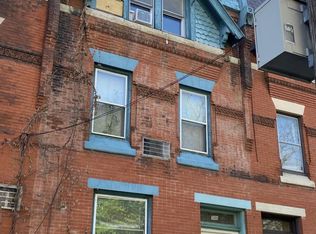 246 S 44th St FLOOR 3, Philadelphia, PA 19104