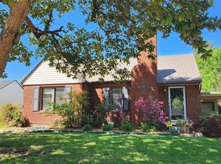 1722 S Knoxville Ave, Tulsa, OK 74112