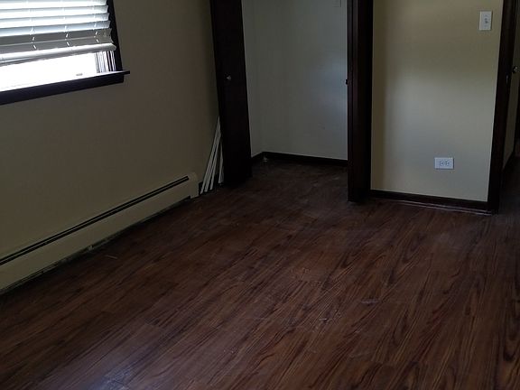 4th image of 9217 S Kedzie Ave APT 9
