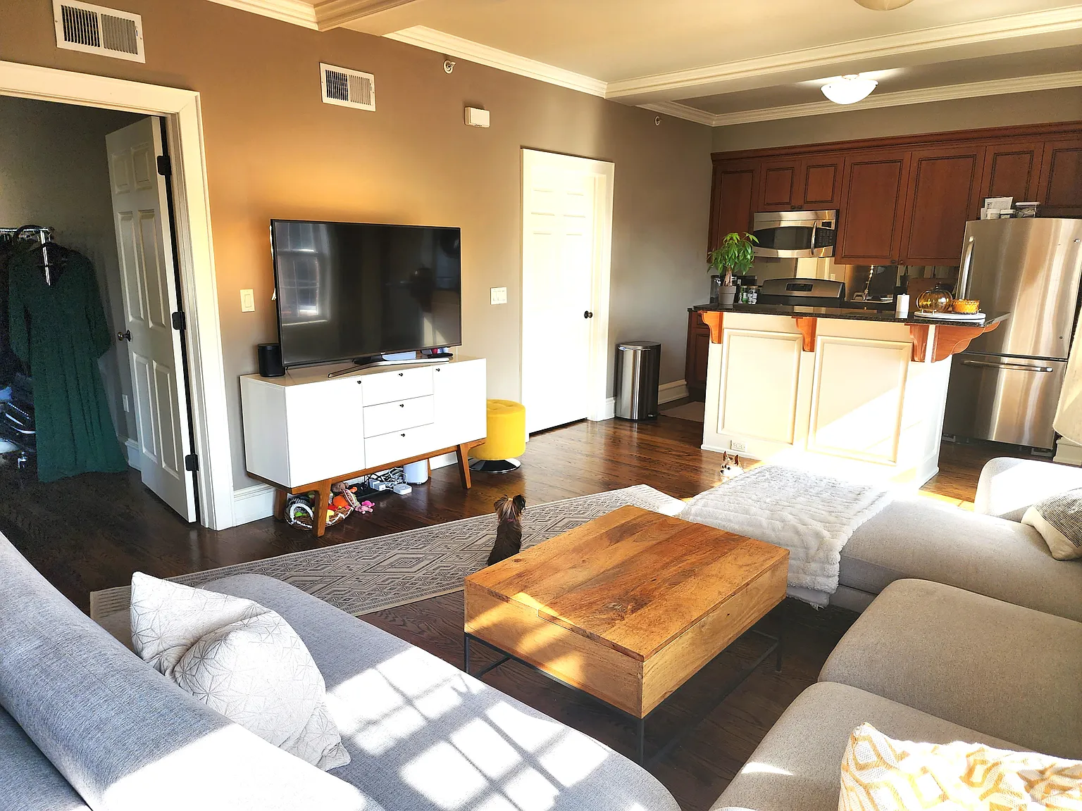 2 bed, $3,300 — Photo 2