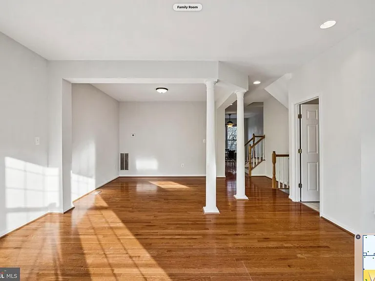 8555 Wyngate Manor Ct — Photo 5