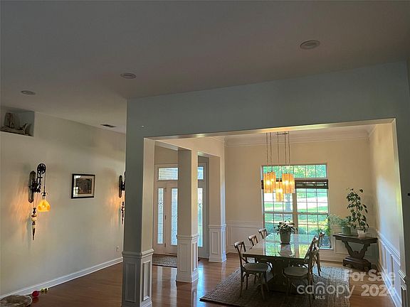 2nd image of 205 Mills Plantation Cir #28