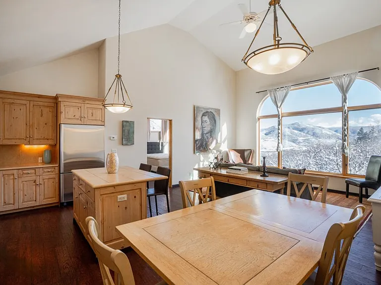 2310 Juniper Hill Dr — Photo 6