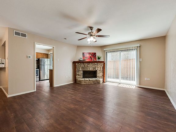 2nd image of 859 Dublin Dr APT D