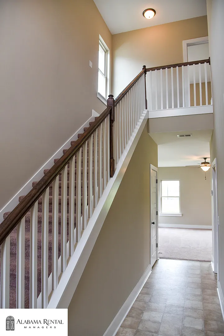 Home in McCalla View with 48 Hours Notice! — Photo 2