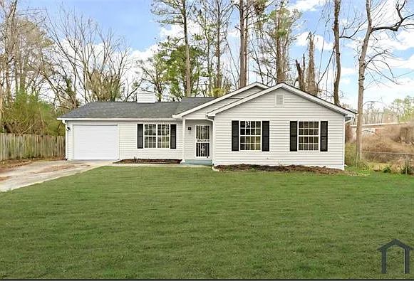 3753 Adamsville Dr SW — Photo 2