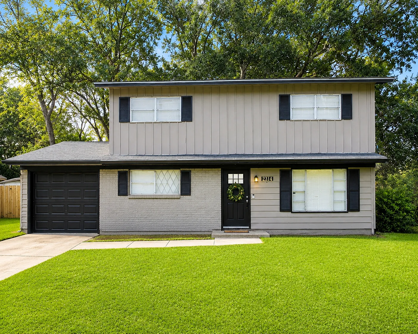 4 bed, 1887 sqft, $1,650 — Photo 1