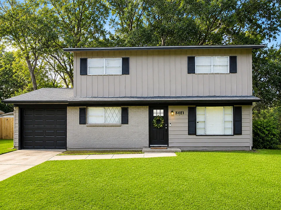 2814 Laramie Cir