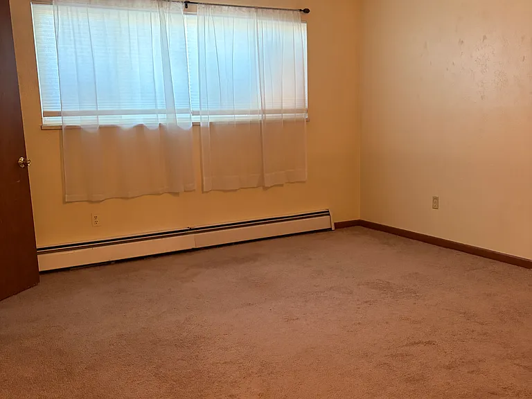 3626 Broadway St #6 — Photo 8