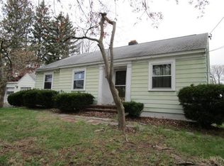 178 Havilah St, Lowell, MA 01852