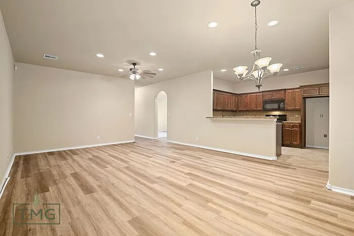 10507 N 139th East Ave — Photo 1