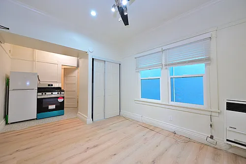 48 Navy St #3 Photo 1