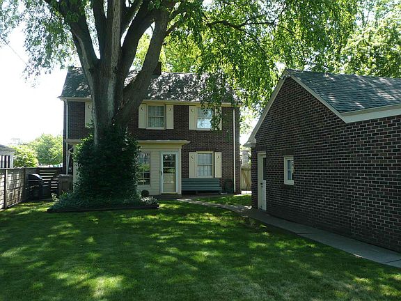 5th image of 125 N Ironwood Dr